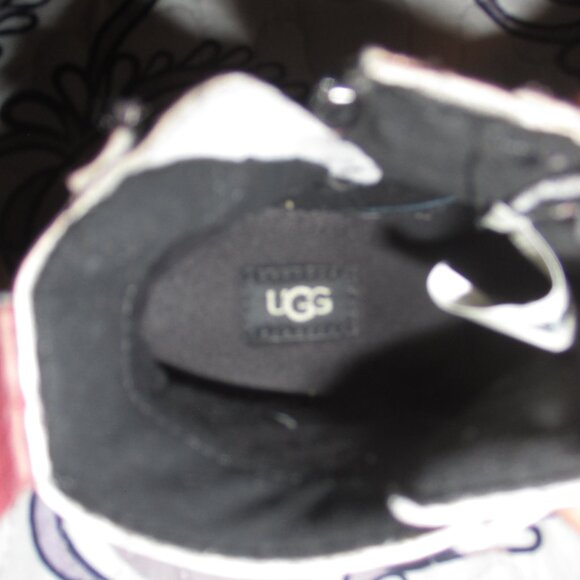 UGG Glittery Pink Kids Combat Boots size 10 toddler - Picture 8 of 8